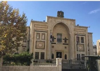 إمرأتان يرغبان في عرش بشار الأسد وعدد المرشحين 10.