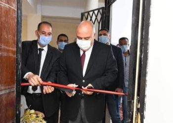محافظ قنا يفتتح المركز التكنولوجي المطور للخدمات التموينية بقرية الإشراف بقنا.