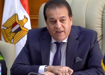 وزير التعليم العالى يعلن عن جائزة اليونسكو لتعليم الفتيات والنساء لعام 2021 فى نسختها السادسة.