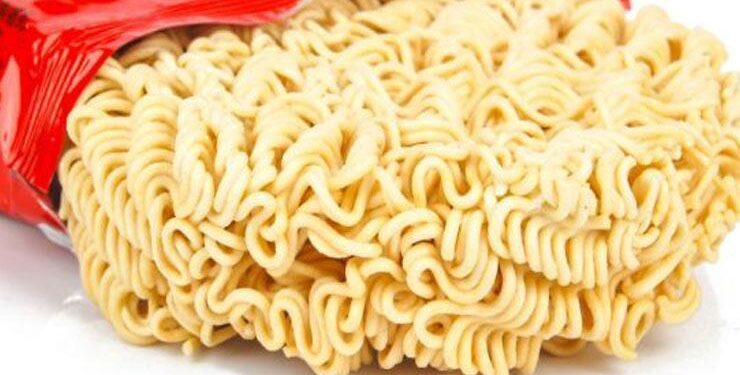 "الأندومي" تثير الجدل في مصر.