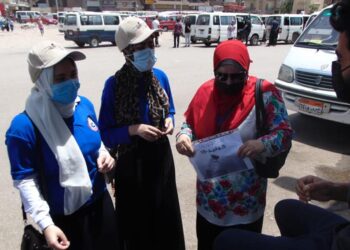 فريق التواصل المجتمعي يقدم التوعية