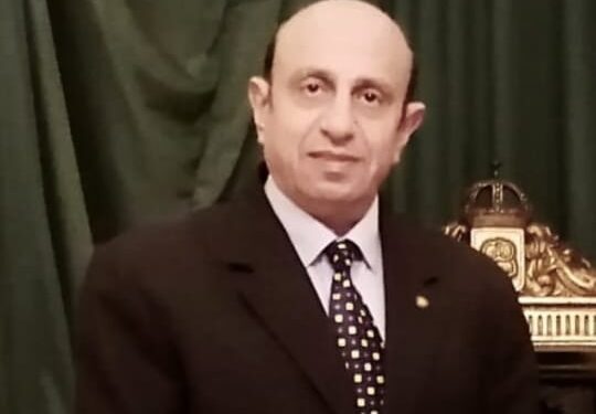 الأستاذ ناصر كمال فخرى