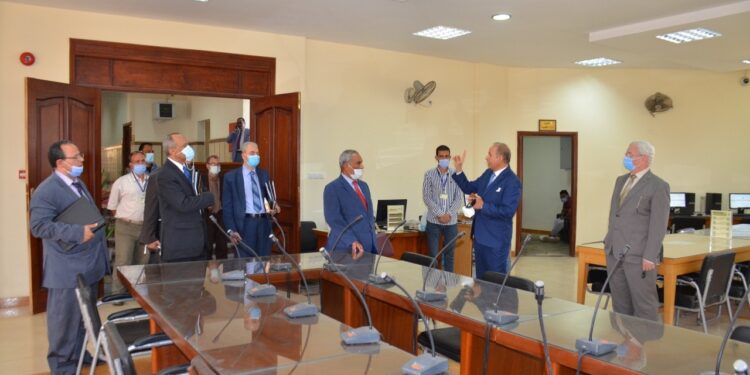 لجنة قطاع الدراسات القانونية