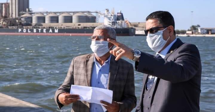 ميناء دمياط