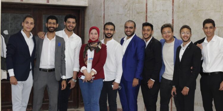 بين وزارة الشباب