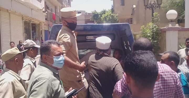 71 محضر تسول في ميادين قنا خلال حملة المحافظة للقضاء على التسول