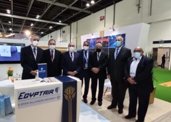 وزير الطيران المدني