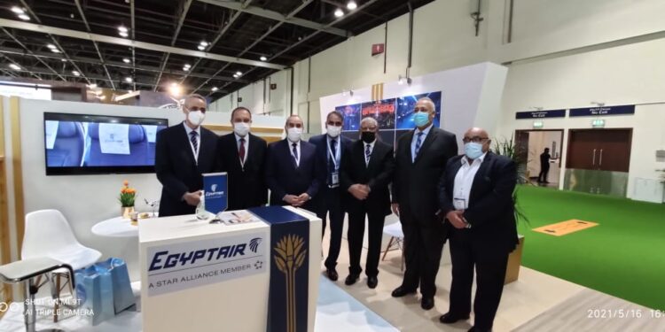 وزير الطيران المدني