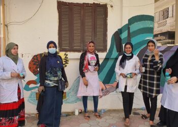 مشاركة طلاب التربية النوعية في تجميل شارع ابراهيم المغازي