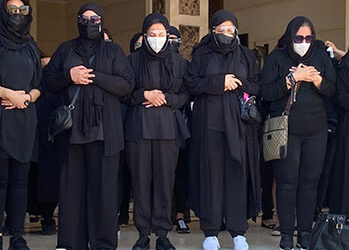 تشييع جثمان الفنان