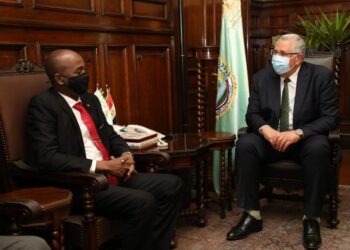 بحث سبل التعاون في