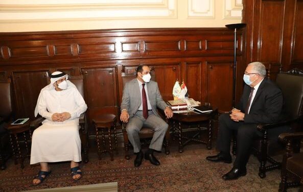 بحث التعاون مع الامارات