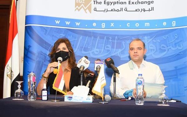 التنسيق مع الخارجية