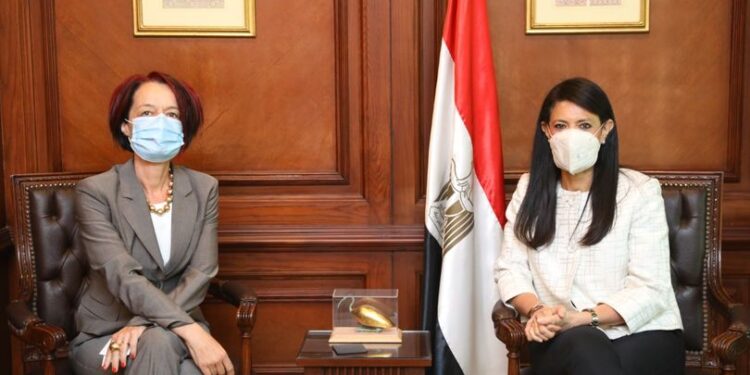 المديرة الإقليمية