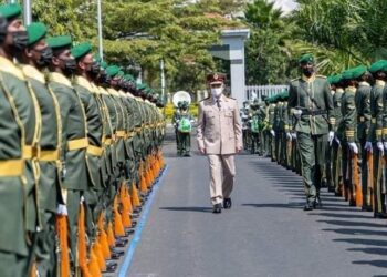 رئيس أركان الجيش المصرى فى زيارة لدولة رواندا التى يبدأ منها منابع النيل