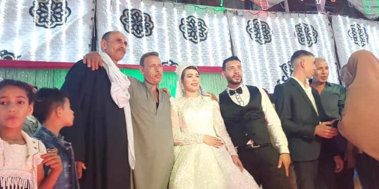 اجمل تهنئه للعروسين ( كمال و اميره )