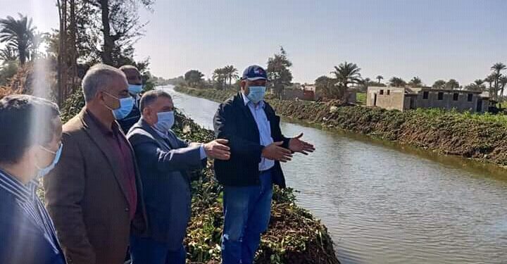 تنفيذ مشروعات لتجديد شبكات الصرف الزراعي بـالوجهين  البحري والقبلي