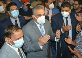 محافظ سوهاج يفتتح التشغيل التجريبي لكوبري جرجا العلوي أعلى السكة الحديد.