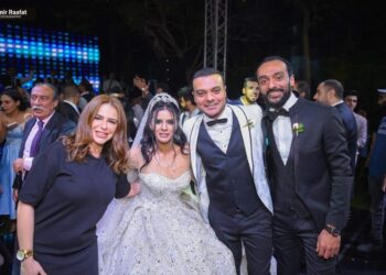 نجوم الطرب والغناء يحيون حفل زفاف ” أندرو” و “مارتينا”