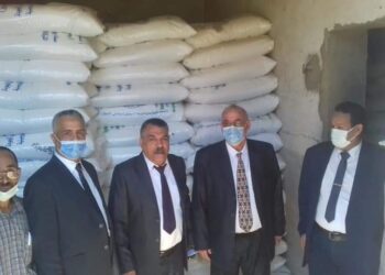 الزراعة تتابع منظومة توزيع الأسمدة في المحافظات وتؤكد محاسبة المقصرين والمتلاعبين بالمنظومة.