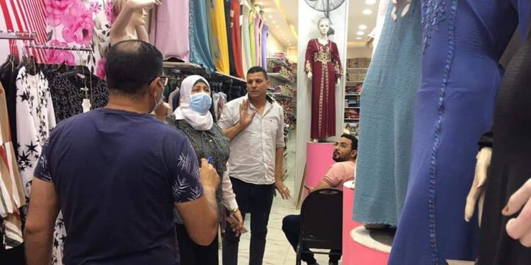 أمنة “غلق 5 اماكن مخالفة وتحرير 236 محضر عدم ارتداء كمامات .