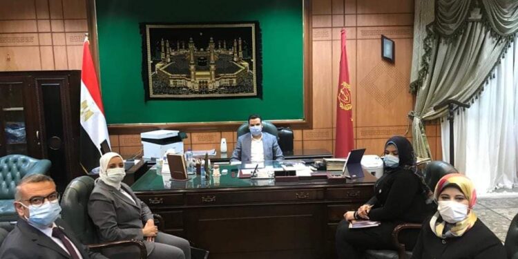 متدربى الدفعة الثالثة من البرنامج الرئاسي لتأهيل الشباب للقيادة ببورسعيد يشيدون بمنظومة التحول الرقمى بالمحافظة ..