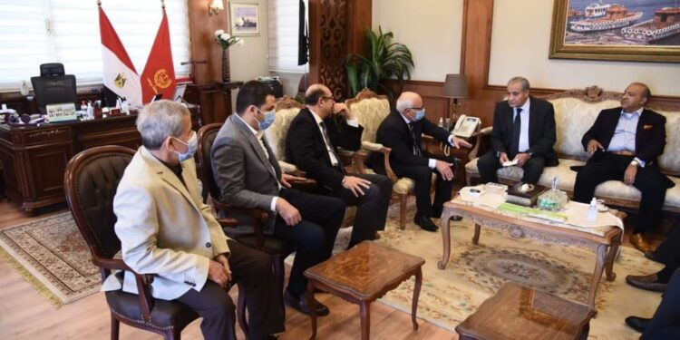محافظ بورسعيد يستقبل وزير التموين والتجارة الداخلية .