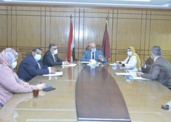 جامعة الفيوم تحقق المركز التاسع بين 25 جامعة مصرية في برنامج محو الأمية.