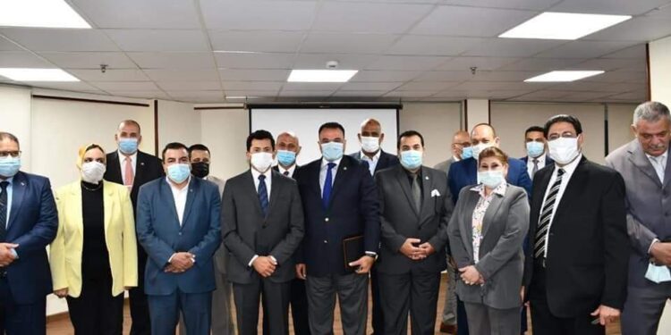 صبحي : يلتقي بمديري مديريات الشباب والرياضة علي مستوي الجمهورية.