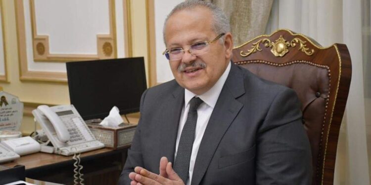 د. الخشت : استكمال جميع المرافق والتشطيبات لمشروع إسكان جامعة القاهرة بمدينة 6 أكتوبر.