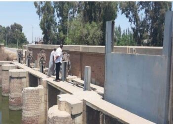 صيانة و تطهير الترع والمصارف و محطات الصرف بالبحيرة