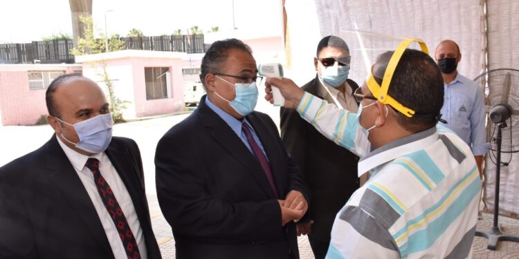 رئيس جامعة عين شمس