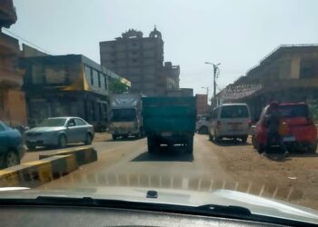 سيارة ربع نقل