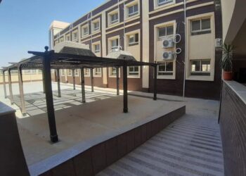 الانتهاء من التجهيزات الأخيرة