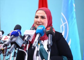 ٦٠ طنا من المستلزمات