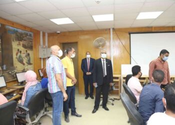 رئيس جامعة جنوب الوادي