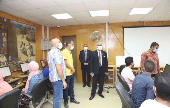 رئيس جامعة جنوب الوادي