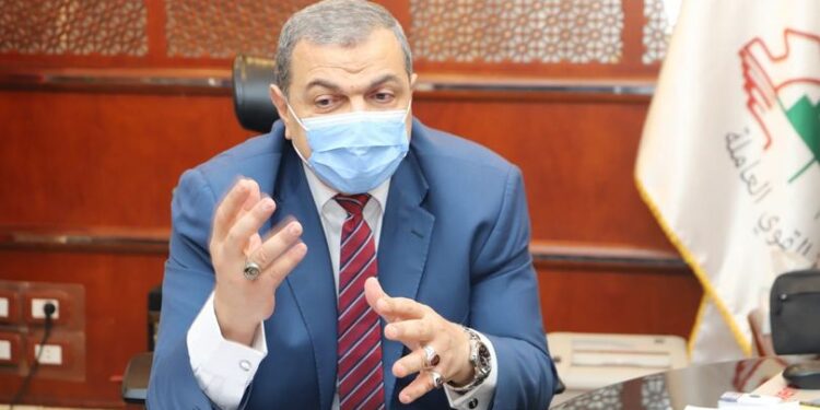 تعيين 891 شاباً