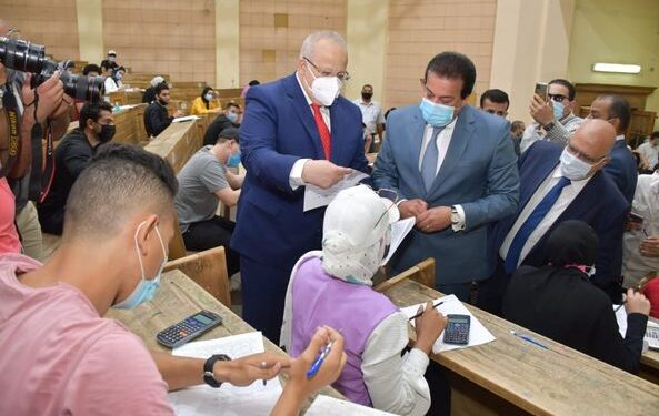 وزير التعليم العالي ورئيس