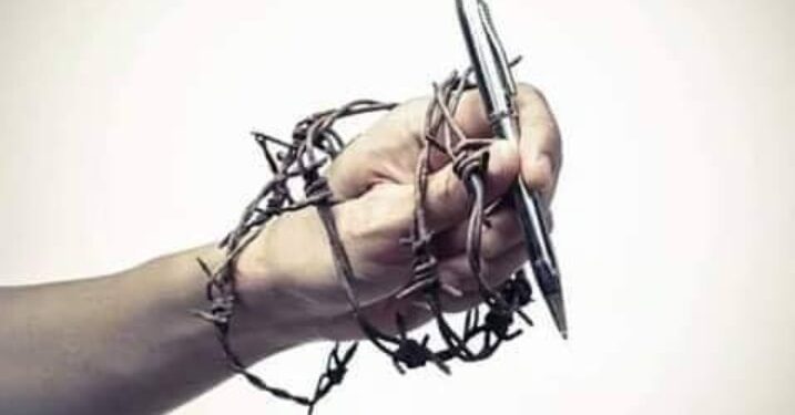 حرية القلم فى التعبير عن الرأى والفكر .