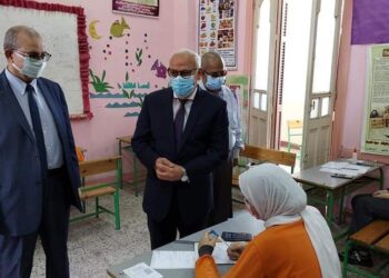 الغضبان : يتفقد سير أول أيام امتحانات أتمام الشهادة الإعدادية.