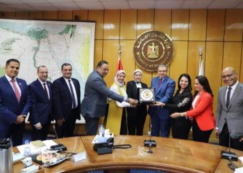 سعفان : نأمل في عمل مليون مشروع صغير يزداد سنويا لتحقيق التشغيل الكامل والقضاء علي البطالة.