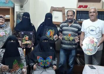 ” مبدعي الهاند ميد ” وورشة عمل للرسم علي الزجاج ببورسعيد