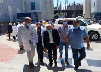 الغضبان : يتابع سير العمل بمستشفى السلام ببورسعيد.