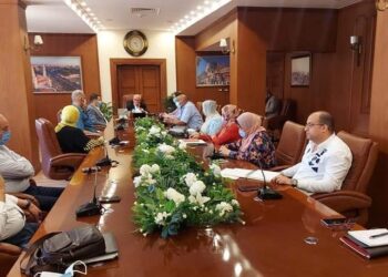 الغضبان : يتابع سير العمل فى تطوير ورفع كفاءة منطقة فاطمة الزهراء بالضواحى.