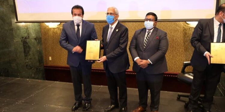 وزير التعليم العالي يشهد احتفالية تكريم الجامعات المدرجة بتصنيف QS لعام 2022.