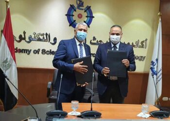 أكاديمية البحث العلمي وهيئة تنمية الصعيد يوقعا بروتوكول لرفع مستوي معيشة الأفراد في التجمعات النائية.