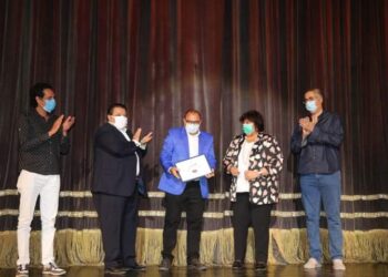 “وزيرة الثقافة ” تسلم شهادات تخرج ابدأ حلمك الثالثة و تدشن الرابعة