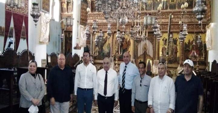 رئيس المحكمة الدستورية العليا يزور دير سانت كاترين ومتحف السادات