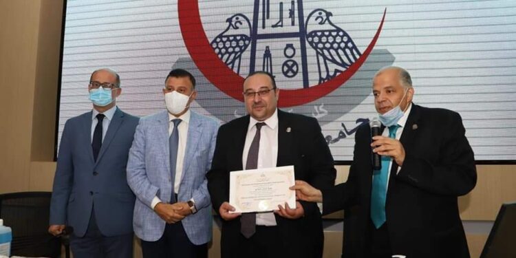 جامعة عين شمس تختار مستشفي عين شمس بالعبور كبطلتها لعام ٢٠٢٠-٢٠٢١.